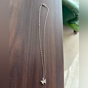 Elegant Silver Necklace